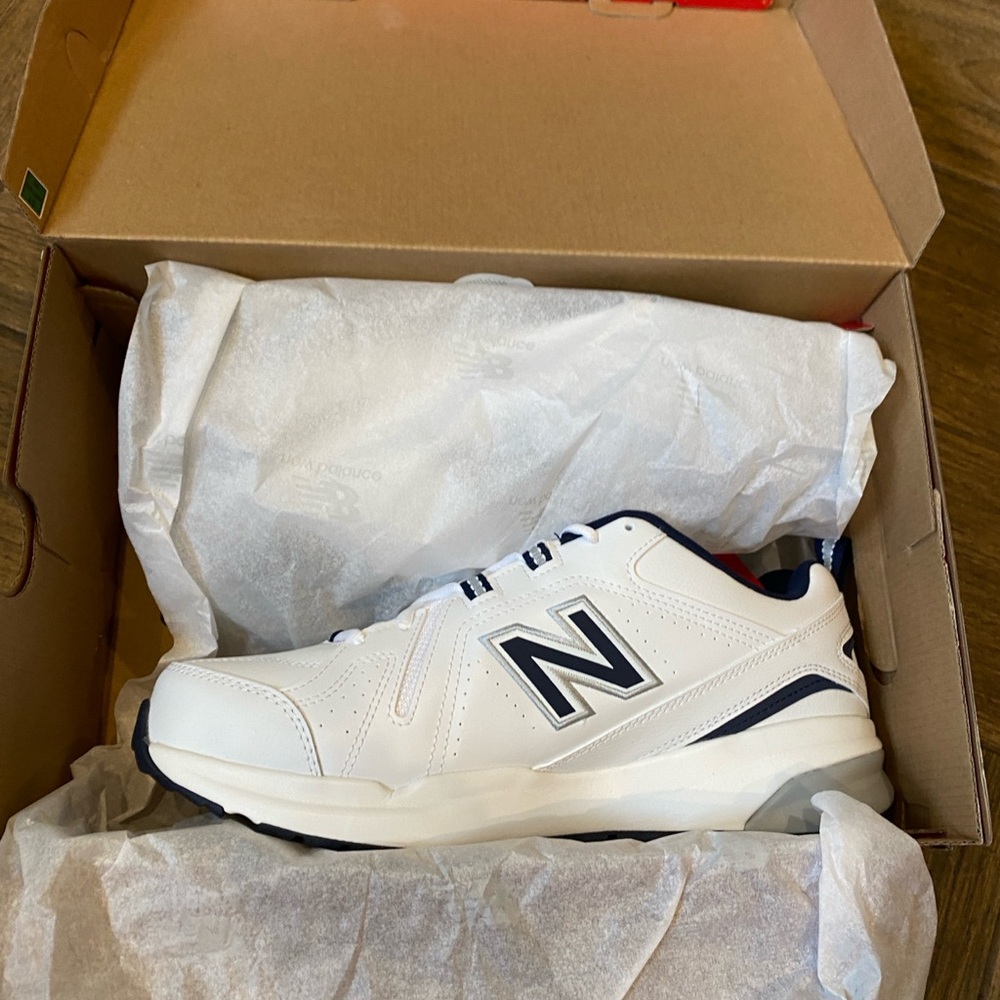 NEW New Balance Men's 608 V5 White Sneakers MX608V5 - Size 10 Wide - Picture 6 of 8